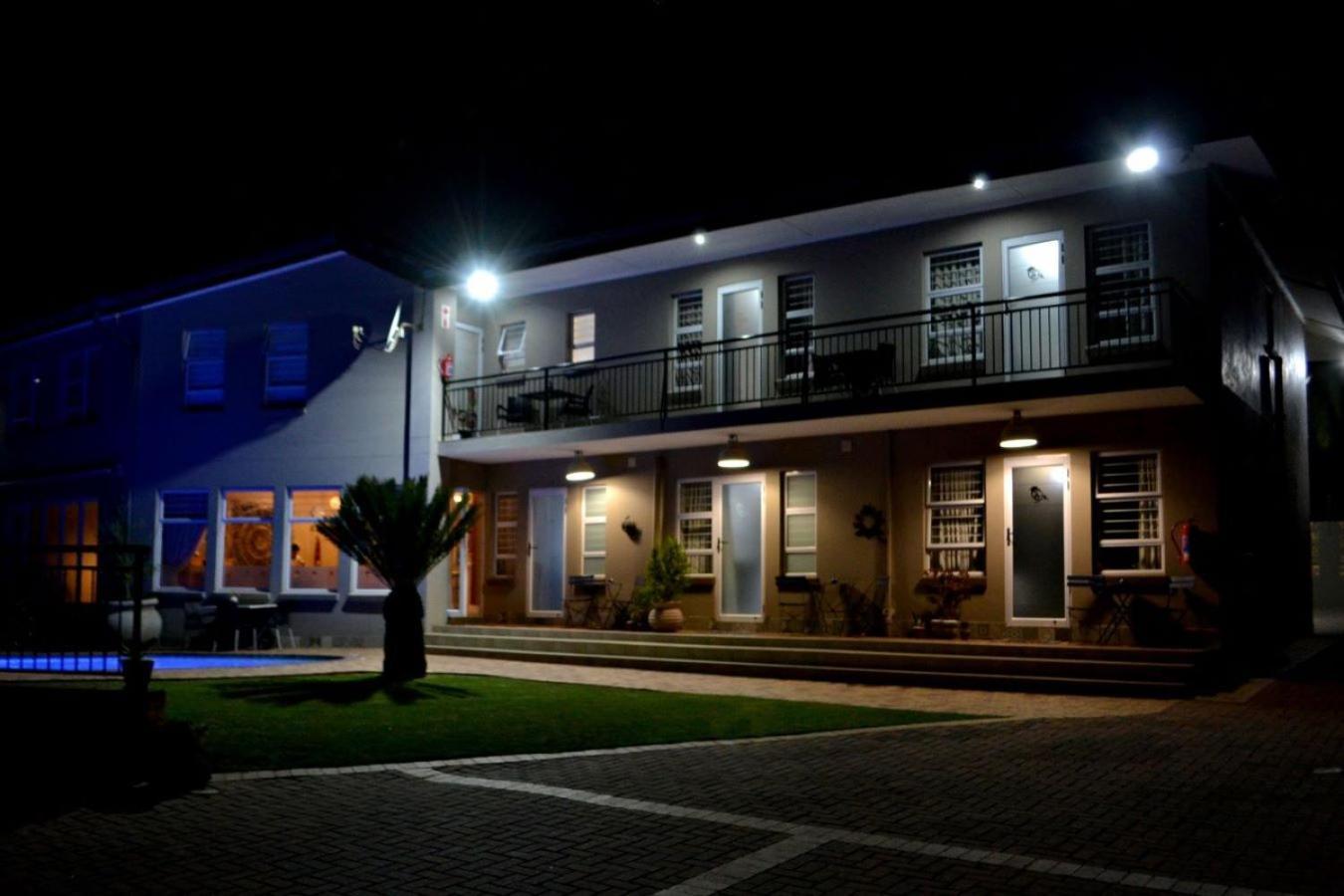 Bokmakierie Gastehuis Emalahleni Pty Ltd Witbank Exterior foto